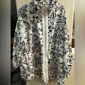 Size 18/20 windbreaker Lane Bryant LIVI